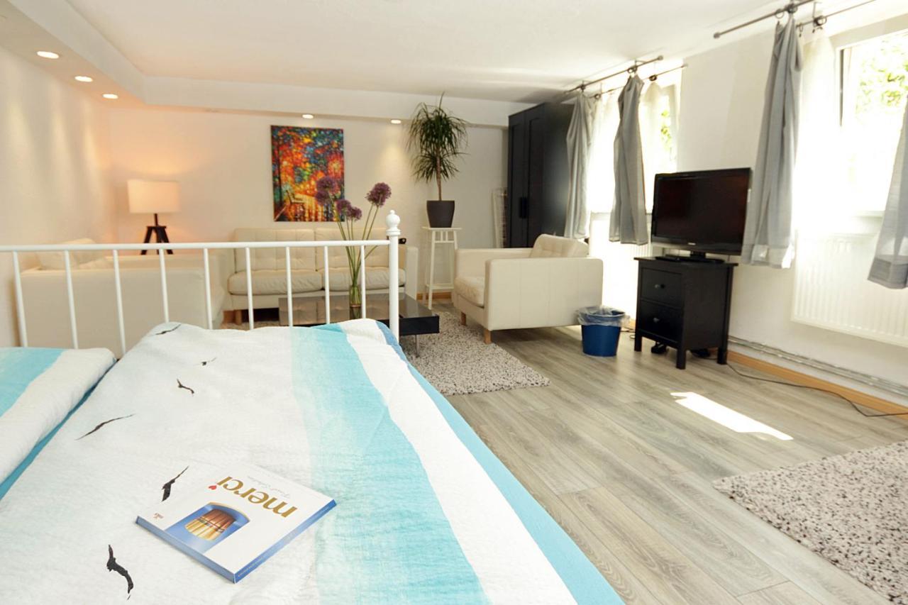 Cozy Souterrain-Half-Basement-Apartment Included 2 Bicycles Berlin Exterior photo